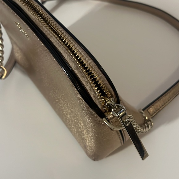 Kate Spade Rose-gold round top Crossbody - Picture 4 of 5